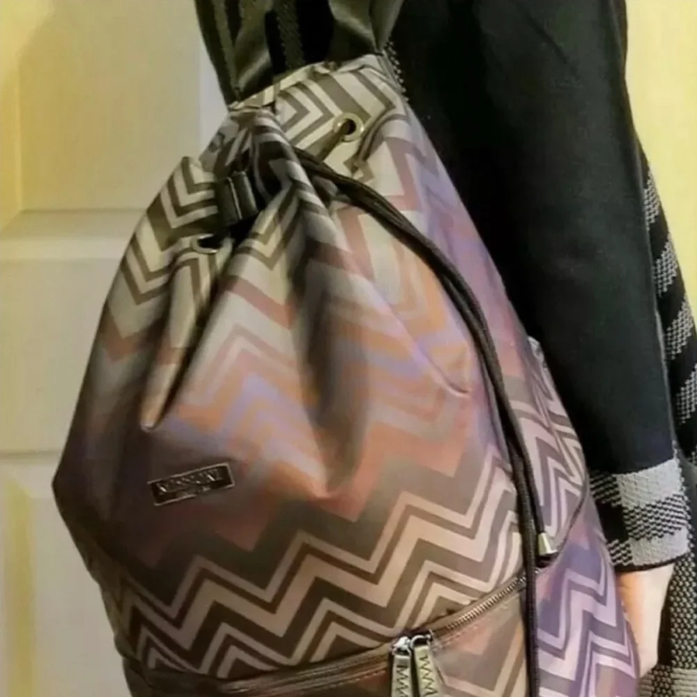 Missoni men’s Backpack Chevron Multicolored Striped - Picture 16 of 16